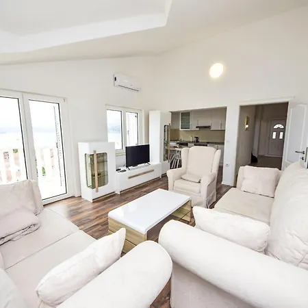 Nonie By Interhome Apartman *